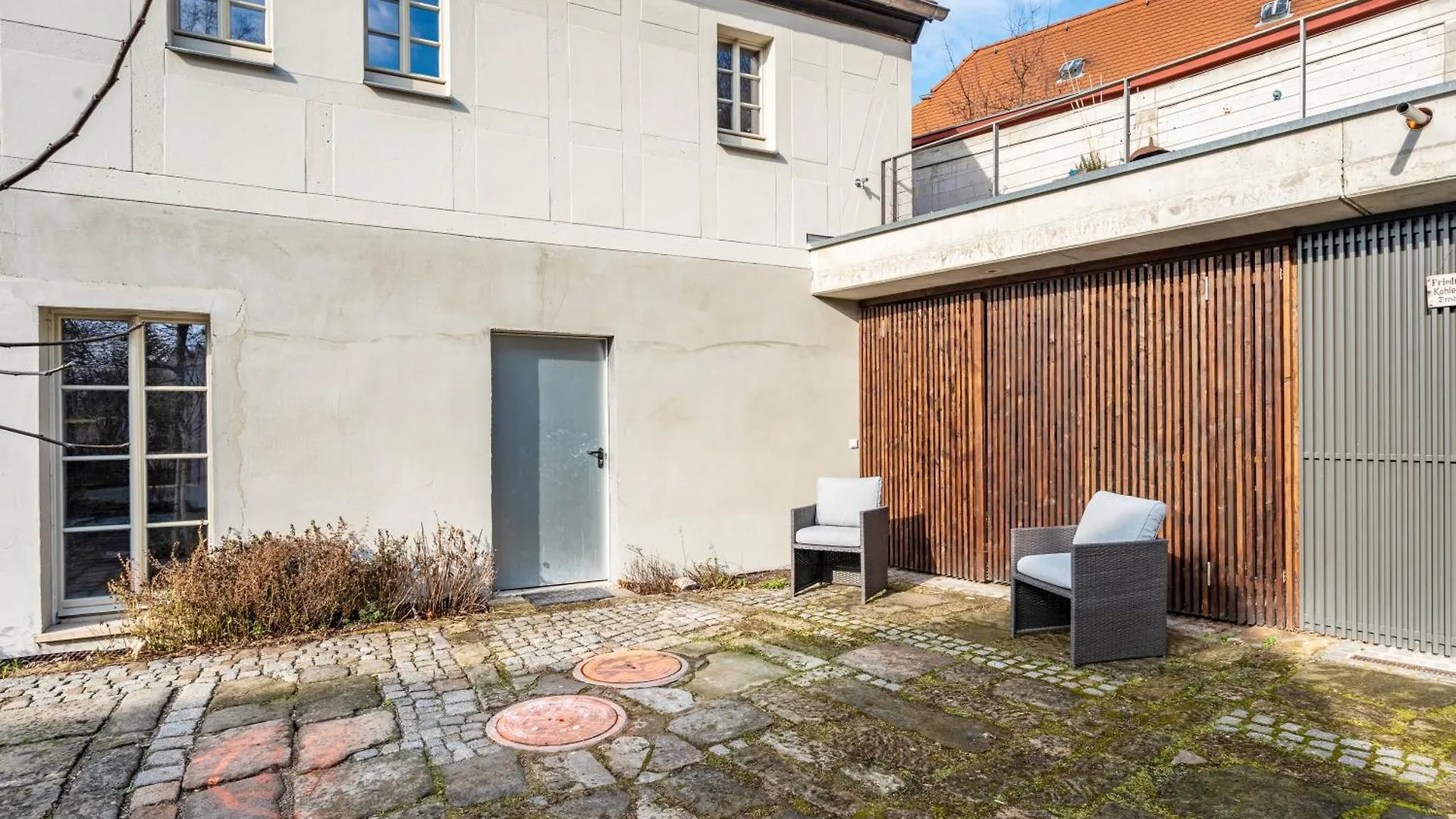 Apartment Ferienwohnungen In Dresden-Wachwitz